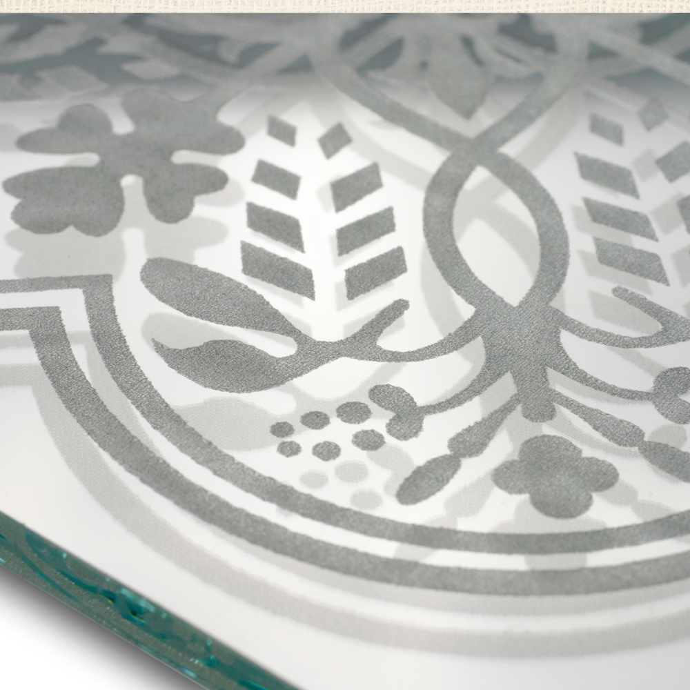 Gravure et boutons en verre "vintage"